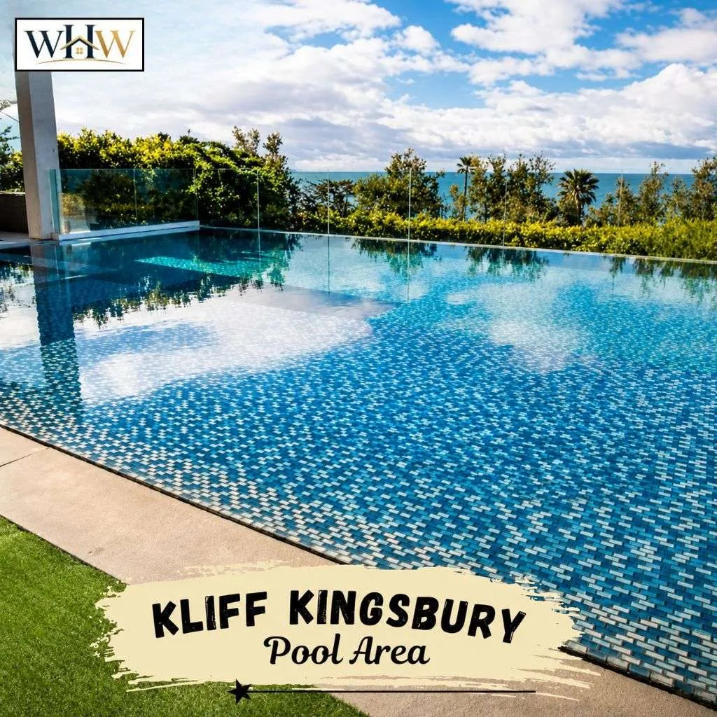 Kliff Kingsbury house Pool 1