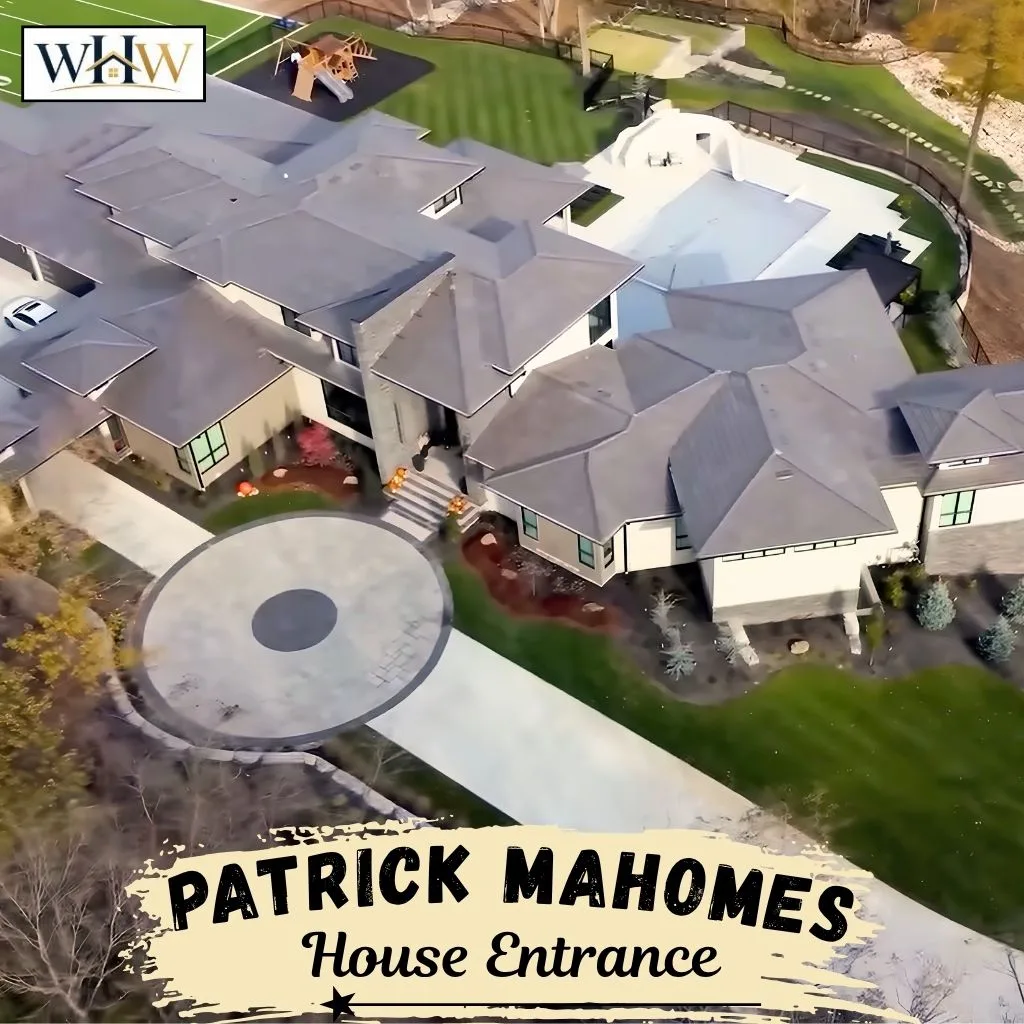Patrick Mahomes house Entrance